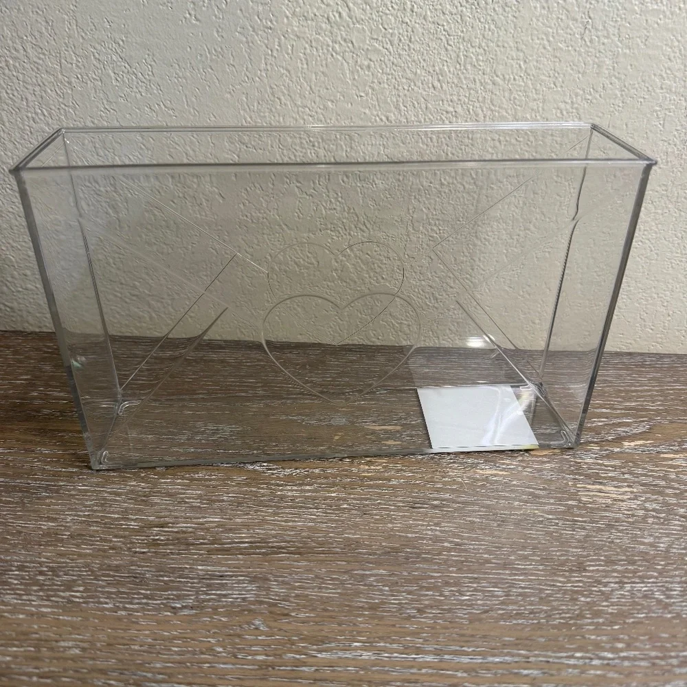 Target Bullseye's Love Letter Envelope/Box Shaped Heart Vase Acrylic💕